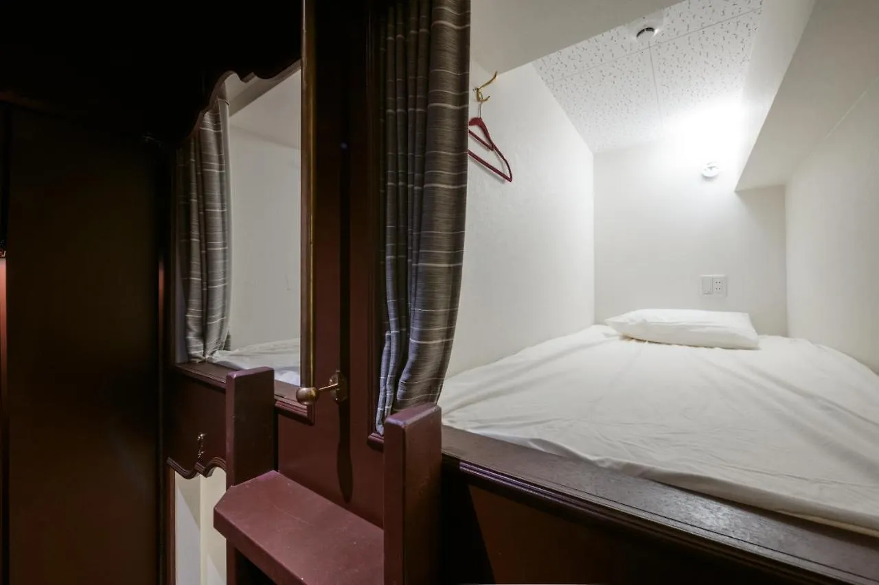 Hostel Bnb+ Ueno Okachimachi Tokyo Japan